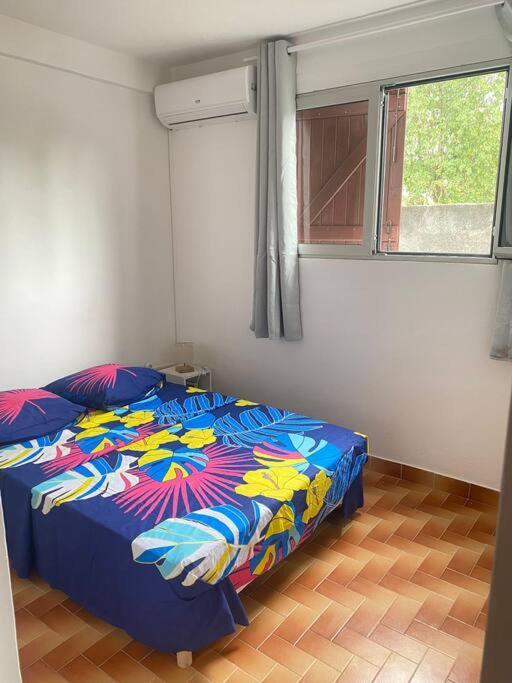 Appartement A Proximite De La Plage Du Bourg ! Sainte-Anne  Exterior foto